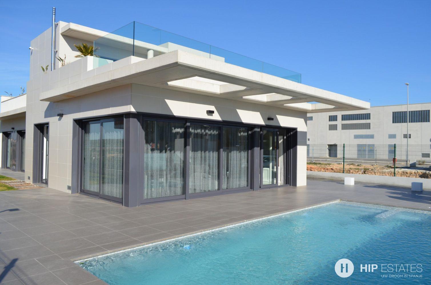 Te koop exclusieve luxe villa dehesa de campoamor, orihuela costa ... Exclusieve slaapkamers en
