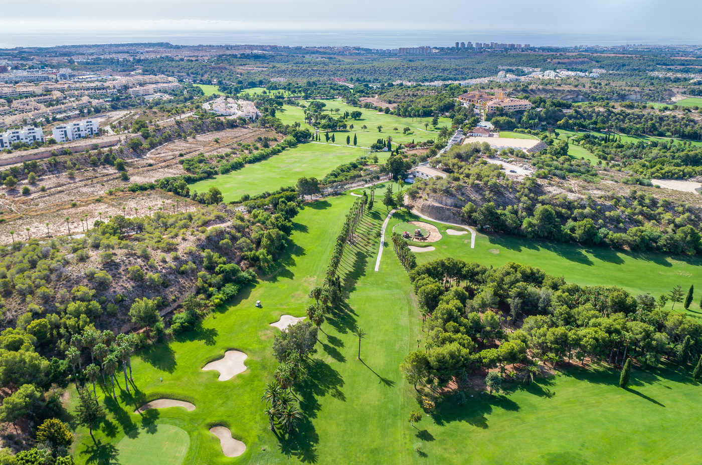 Te koop luxe moderne vrijstaande villa’s op Lomas de Campoamor Golf