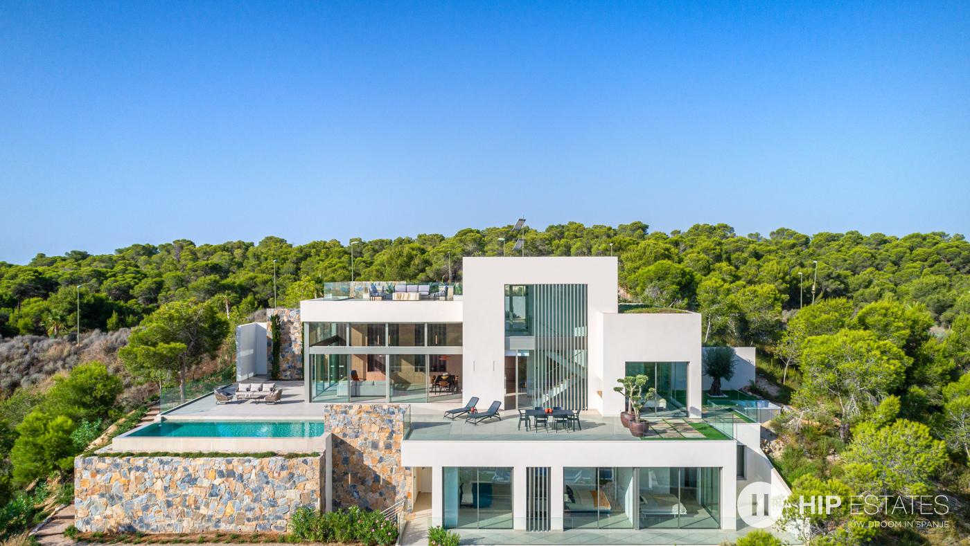Moderne luxe villa prachtige omgeving | HIP Estates | Tweede in huis kopen, appartement kopen